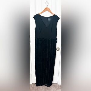 NWT Adrianna Papell Jersey Velvet Column Gown Size 12